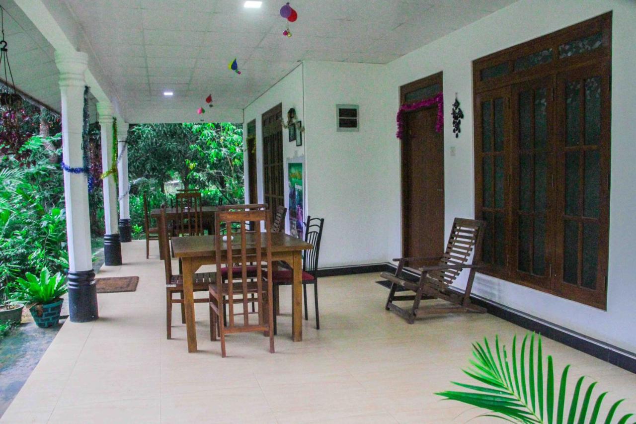 Sigiriya Mana B&B Exterior photo