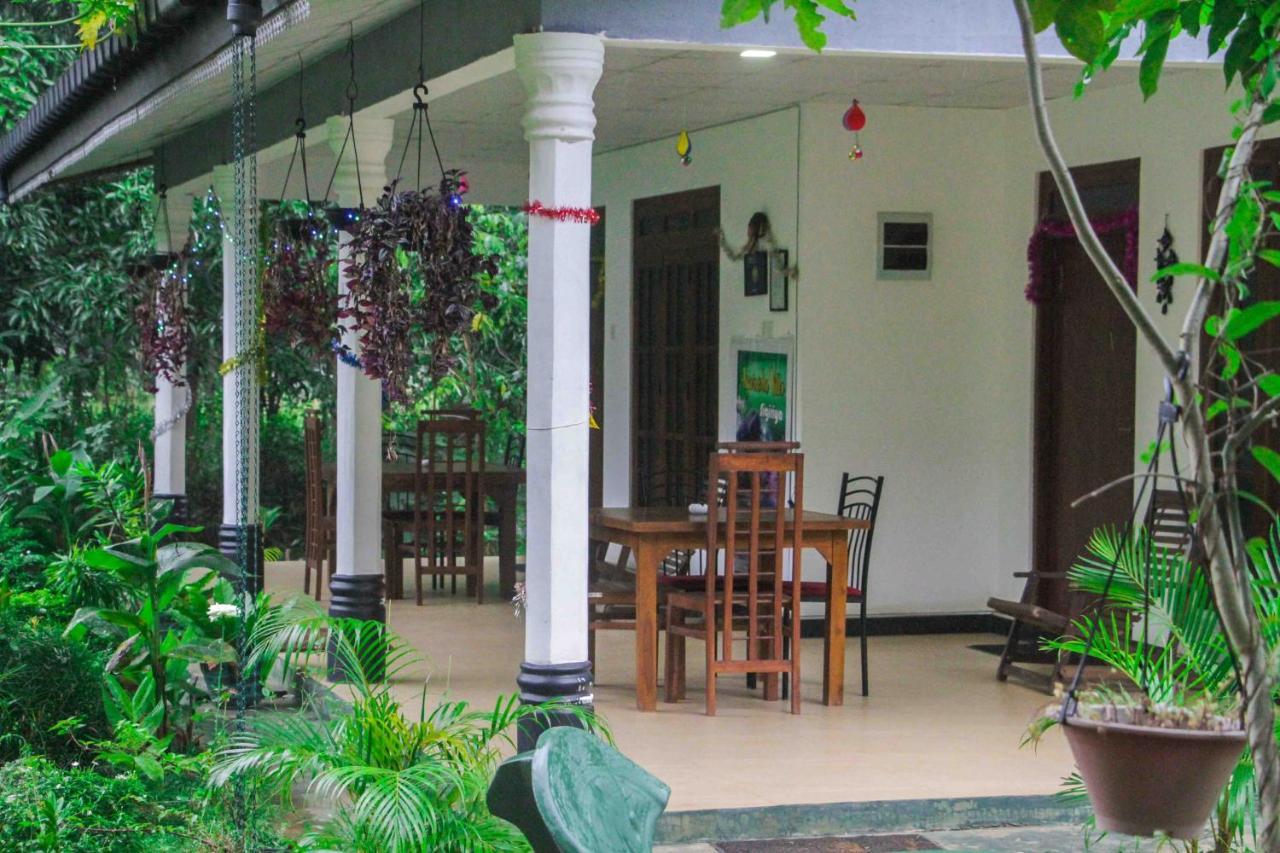 Sigiriya Mana B&B Exterior photo